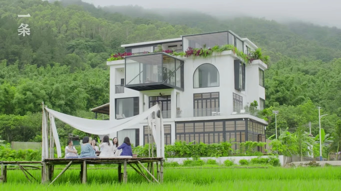 Cận cảnh biệt thự dưỡng già 7 chị em hùn 15 tỷ cùng xây