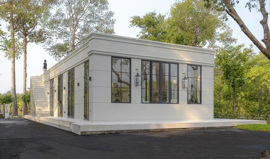 Bỏ phố về quê, cặp đôi xây nhà 96m2 như resort giữa rừng 