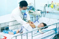 Số ca tay chân miệng tăng mạnh tại TP HCM, xuất hiện chủng EV71 nguy hiểm
