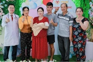 Cứu sống hai mẹ con sản phụ nhau bong non bám thấp