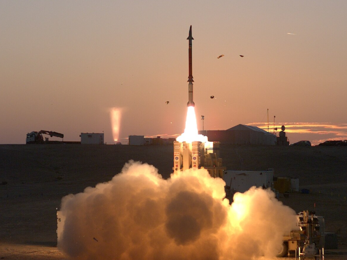 Chưa đầy một tuần sau khi chiến sự Israel - Iran bùng nổ hồi tháng 6, các nguồn tin phương Tây bao gồm các quan chức Mỹ đã nhanh chóng chú ý đến tình trạng thiếu hụt ngày càng tăng hệ thống tên lửa chống đạn đạo Arrow, và cả hệ thống David's Sling và Barak 8. Ảnh: @ Missile Threat - CSIS.