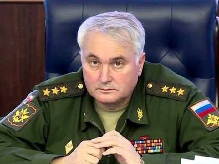 Andrei Kartapolov, Chủ tịch Ủy ban quốc phòng quốc hội Nga, phát biểu với hãng tin Mayak rằng bất kỳ chuyên gia quân sự Mỹ nào trực tiếp giúp Ukraine vận hành Tomahawk sẽ bị coi là mục tiêu tấn công.