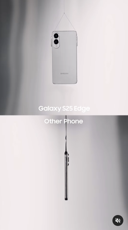 Samsung không còn xa lạ gì với việc thường xuyên chế giễu Apple, từ quảng cáo có tiêu đề "On the Fence", nhắm vào việc nhà sản xuất iPhone thiếu các thiết bị gập, cho đến việc chế giễu các bộ sạc bị thiếu. Ảnh: @samsungmobile.