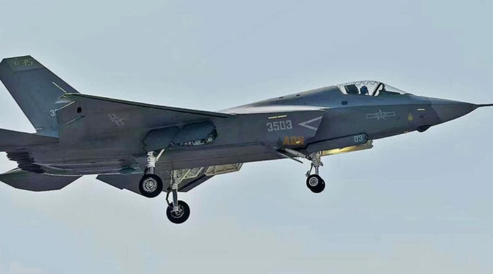 Các báo cáo cho biết, Pakistan dự định mua 40 máy bay chiến đấu tàng hình J-35A với giá "bán chớp nhoáng" ưu đãi, bắt đầu giao hàng vào tháng 8/2025 và bao gồm các điều khoản thanh toán linh hoạt. Ảnh: @ China Daily.