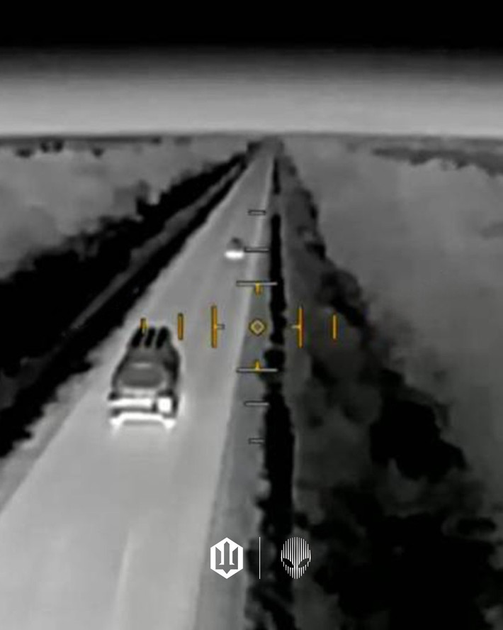 Các mục tiêu bao gồm hai hệ thống tên lửa đất đối không Tor-M2, một bệ phóng Buk-M3 và một đơn vị radar của hệ thống Buk-M2. Ảnh: @Trung đoàn Nemesis 412 của Ukraine.