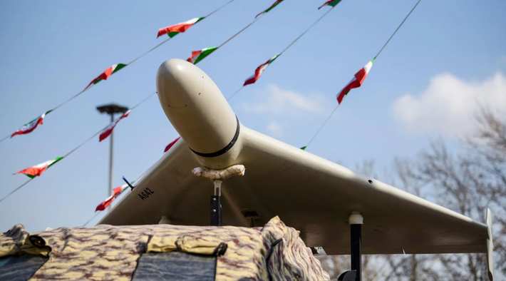 Trong cuộc phỏng vấn độc quyền dài một giờ với trang The War Zone hôm 7/6, Trung tướng Kyrylo Budanov, chỉ huy Cục Tình báo Quốc phòng Ukraine (GUR) đã đưa ra quan điểm rõ nét của mình về nhiều chủ đề, từ tình hình chiến sự đến những tiến bộ trong chiến dịch tàu không người lái của Ukraine chống lại Nga, cho đến việc liệu Kyiv có cố gắng tấn công tàu ngầm hạt nhân của Nga hay không. Ảnh: @ CNA.