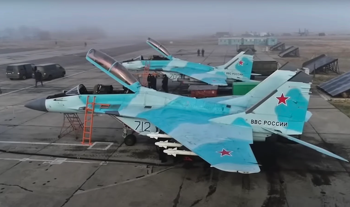 Được biết, MiG-35, một phiên bản hiện đại hóa của MiG-29 thời Liên Xô, là máy bay chiến đấu đa năng được thiết kế để cạnh tranh với các nền tảng phương Tây như F-16 và Eurofighter Typhoon. Ảnh: @Defence Blog.