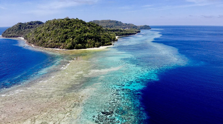 Trong quá trình khai quật di tích khảo cổ trên đảo Alor, Indonesia, các nhà khảo cổ học đến từ Đại học Quốc gia Úc (ANU) đã phát hiện ra di tích chôn cất kỳ lạ. Ảnh: @ Dewi Nusantara.