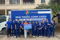 Long Châu khẩn trương tiếp ứng 4 tấn thuốc vật tư y tế đến vùng lũ miền Trung
