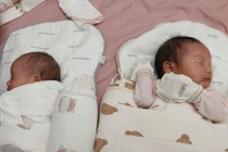 Kỳ diệu 4 tháng giữ song thai của sản phụ 6 năm hiếm muộn