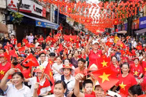 Thủ tướng chỉ đạo đẩy nhanh tặng quà Quốc khánh tới người dân trước 2/9