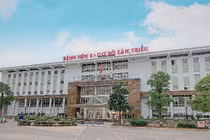 Nắng nóng 40 độ C, Bệnh viện K tiếp đón người bệnh từ 5h