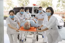 Sử dụng rượu thuốc bồi bổ sức khỏe, nhiều người gặp hại