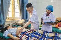 Cấp cứu thành công một sản phụ bị sa dây rau hiếm gặp