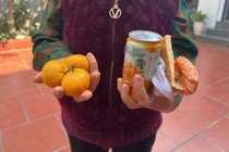 Mẹ chồng đi ăn cỗ lấy phần bị con dâu phản ứng gắt