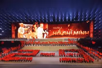 Ấn tượng chương trình nghệ thuật đặc biệt 'Dưới lá cờ vẻ vang của Đảng'