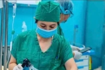 Cấp cứu thành công một học sinh bị thủng dạ dày nguy kịch