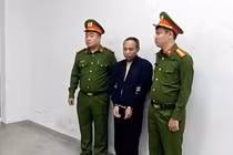 Khởi tố nguyên Phó Viện trưởng Viện Pháp y tâm thần Trung ương