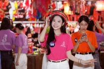 Top 30 Hoa hậu Du lịch Dân tộc VN thích thú hái chè, nhảy sạp tại Mộc Châu