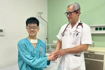 Hồi sinh giọng nói cho cậu bé 16 tuổi