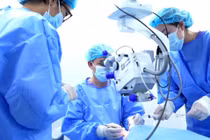 Tìm lại ánh sáng sau 20 năm mất thị lực vì rách giác mạc