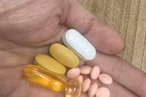 Nguy cơ tổn thương gan từ việc sử dụng thuốc bổ quá liều