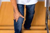 2 dấu hiệu đi bộ cảnh báo nguy cơ suy thận