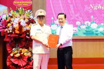 Đại tá Đinh Việt Dũng giữ chức Giám đốc Công an tỉnh Nghệ An