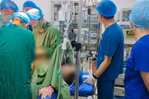 Chạy đua từng giây cứu sản phụ 40 tuổi rau cài răng lược 