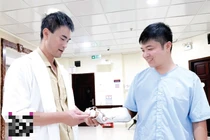 Phẫu thuật chuyển gân giúp chàng trai 31 tuổi lấy lại cảm giác tay