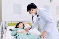 Hai chị em ngộ độc cần sa khi ăn kẹo dẻo không rõ nguồn gốc