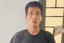 Bắt khẩn cấp cha dượng bạo hành bé gái ở Hà Tĩnh