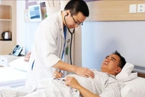 42 tuổi suýt mất mạng vì nhồi máu cơ tim do nghiện thuốc lá, tăng huyết áp