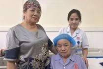 Cứu người thương binh tụ máu não nặng, nhiều bệnh nền