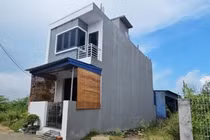 Bị người lạ xây nhà trên đất đã có sổ, tố cáo hình sự được không?