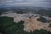 Tài xế bị đá vùi lấp tử vong tại mỏ đá ở Quảng Ngãi