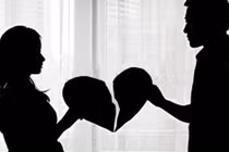 3 lần ngoại tình được chồng tha thứ, vợ chết lặng