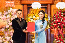 NSƯT Tân Nhàn nhận quyết định bổ nhiệm chức danh Phó Giáo sư