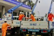 Điện lực Quảng Trị hỗ trợ Gia Lai khắc phục lưới điện sau bão Kalmaegi