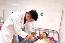 Điều trị ung thư gan vỡ khối u 10cm bằng phương pháp nút mạch 