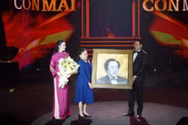 Xúc động đêm nhạc tri ân người thầy tài hoa - GS.NSND Trung Kiên