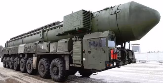 Tên lửa đạn đạo liên lục địa Topol