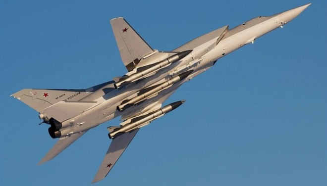 Máy bay ném bom Tu-22M3 mang tên lửa Kh-22