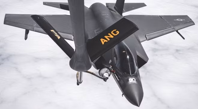 F-35C thuộc Phi đội Tiêm kích tấn công Thủy quân lục chiến 314 (USMC)