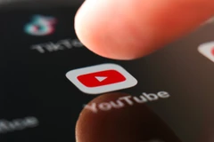 YouTube triển khai công nghệ xác minh độ tuổi bằng AI