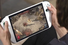 Chiếc máy chới game 10 inch, giá 50 triệu mê mẩn game thủ