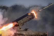 Quân Nga đột ngột rút lui khi quân Ukraine nhận ra bom nhiệt áp đã trút xuống