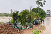 Thông tin sự cố nước tràn đê bối tại Hưng Yên do bão số 3