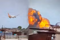 Rơi máy bay chở 242 người ở Ấn Độ