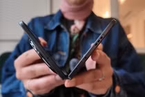 Apple sắp tung 3 bom tấn năm 2026, iPhone gập gây sốc